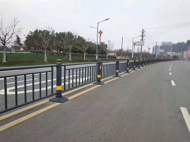 道路護欄