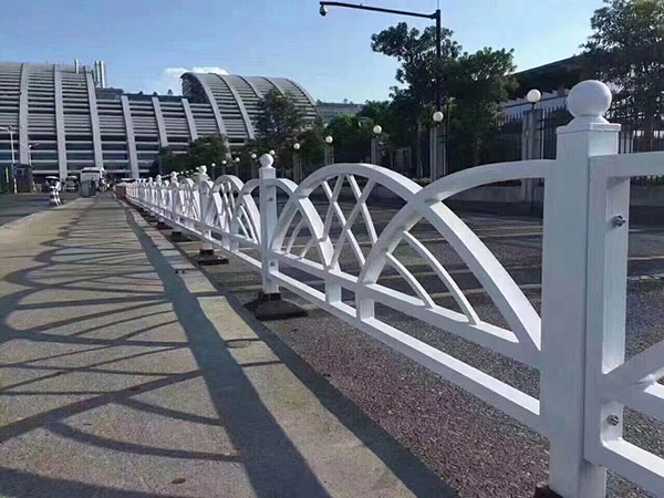 道路護(hù)欄
